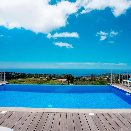 Villa Casa Luz - Stunning Family Home By Lovelystay Prazeres
