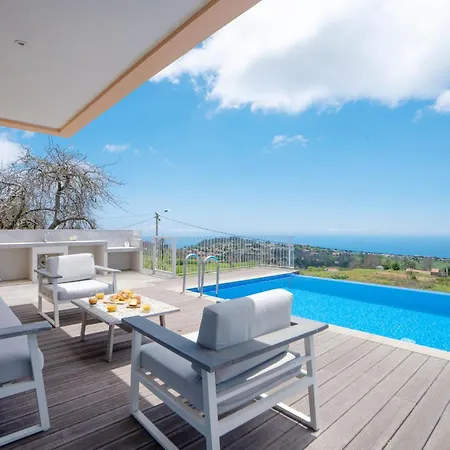 Casa Luz - Stunning Family Home By Lovelystay *