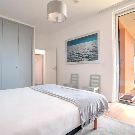 Villa Casa Luz - Stunning Family Home By Lovelystay *